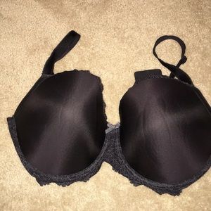 Victoria’s Secret bra